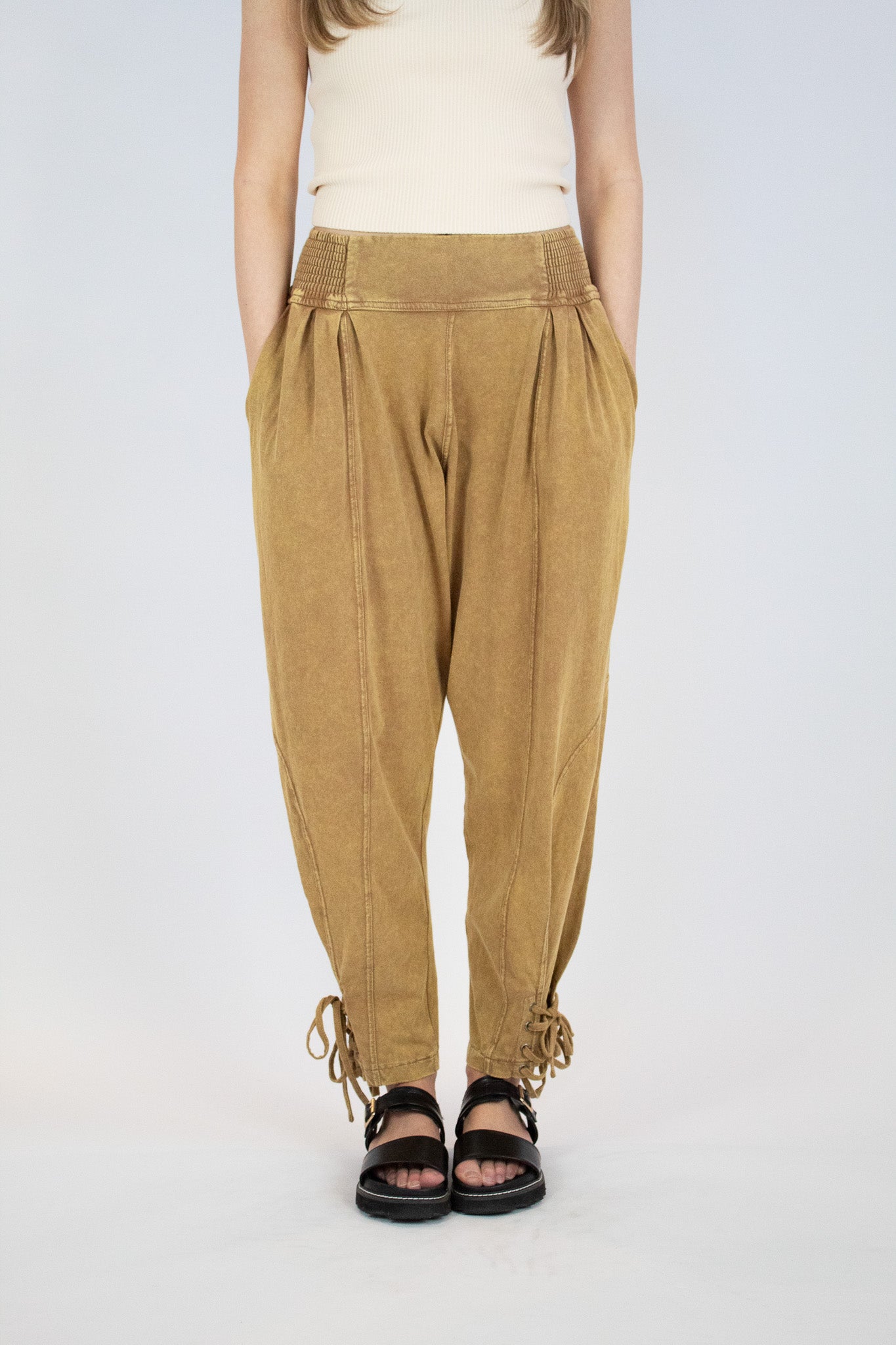 Jasmine Joggers in Marigold