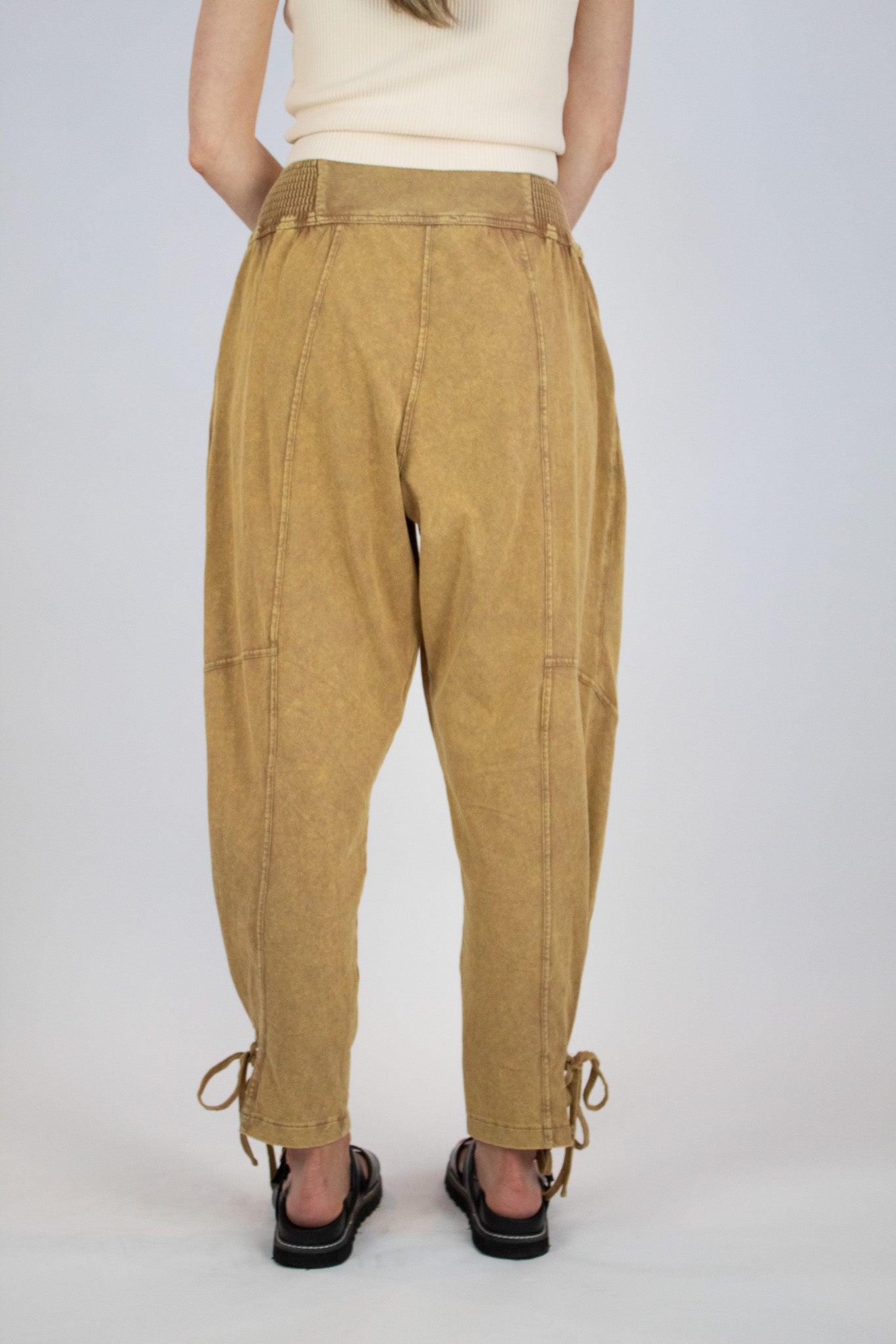 Jasmine Joggers in Marigold