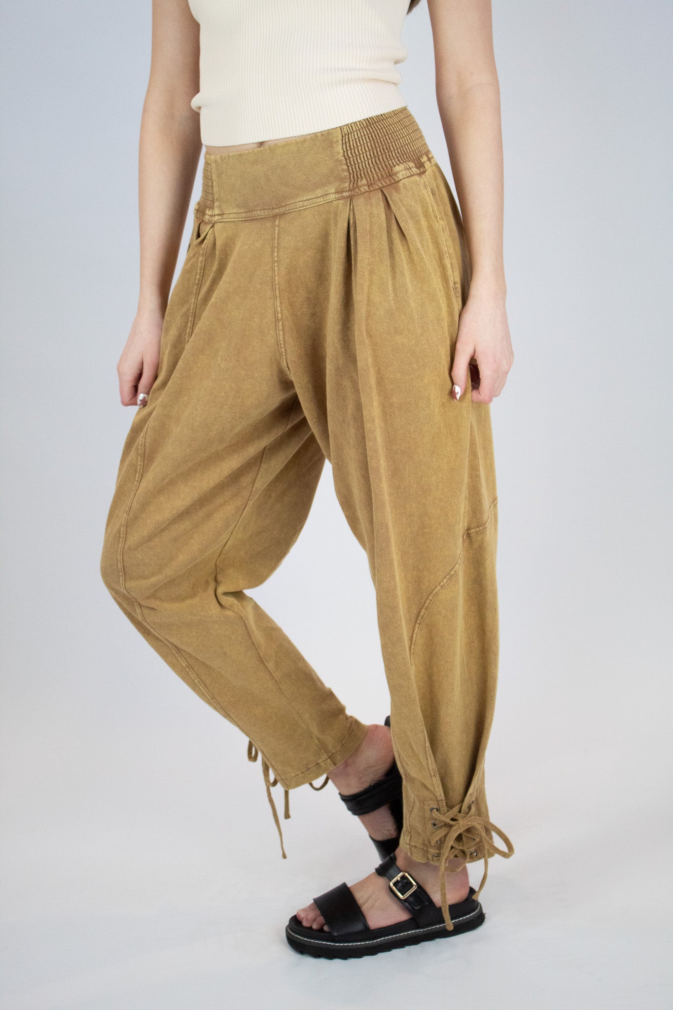 Jasmine Joggers in Marigold